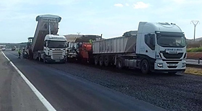 Obras De Asfaltado En La A 4 En Villarta De San Juan